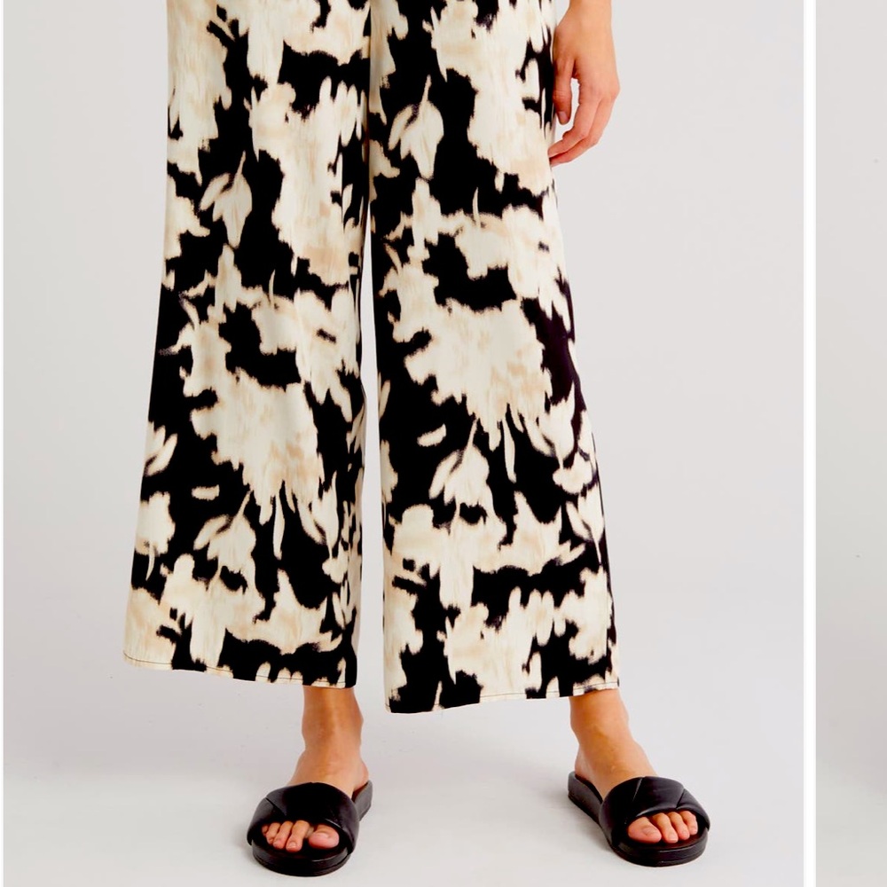 Palazzo pants